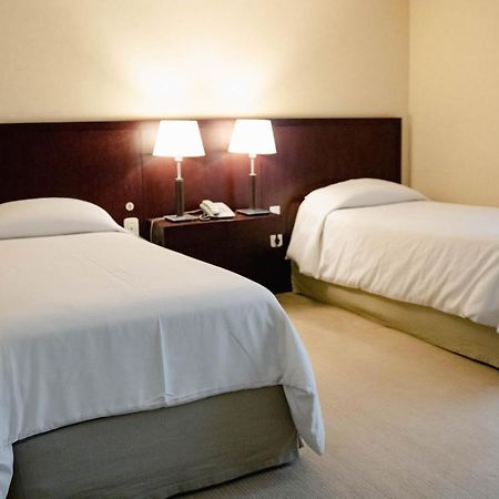 Bagu Urbano Hotel Posadas Eksteriør billede