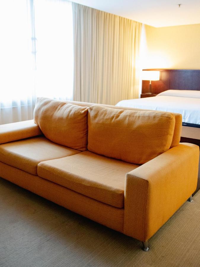 Bagu Urbano Hotel Posadas Eksteriør billede