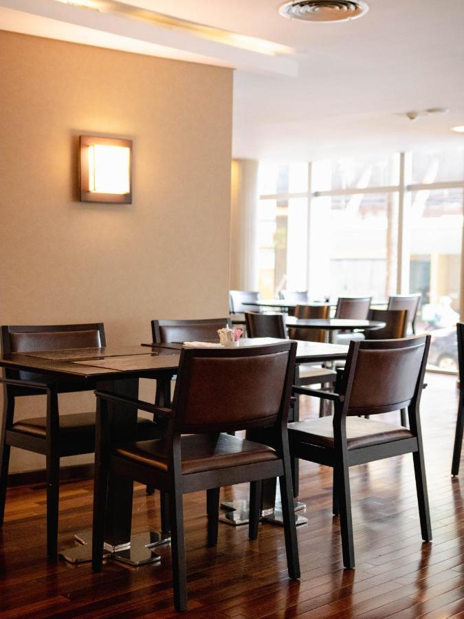 Bagu Urbano Hotel Posadas Eksteriør billede