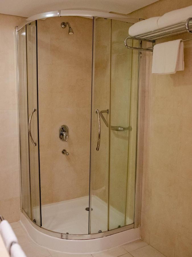 Bagu Urbano Hotel Posadas Eksteriør billede