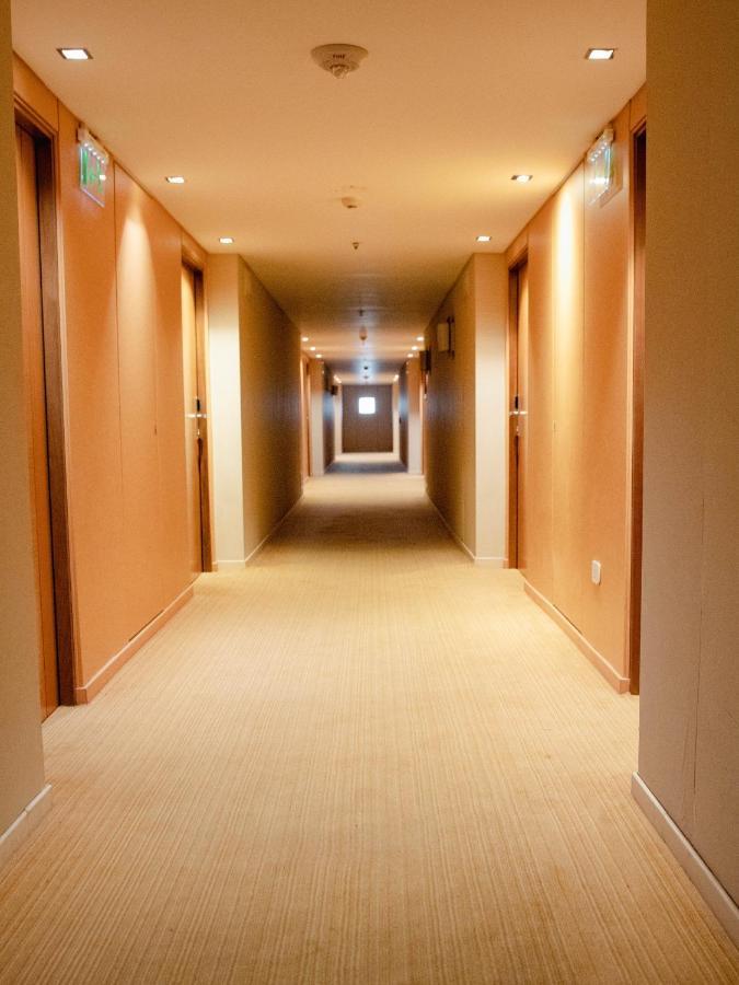 Bagu Urbano Hotel Posadas Eksteriør billede