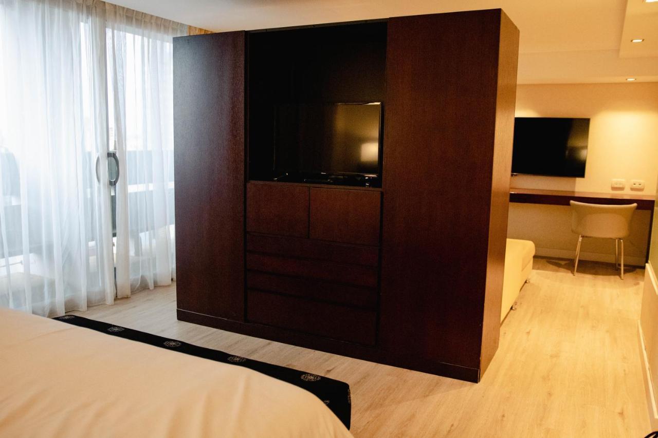 Bagu Urbano Hotel Posadas Eksteriør billede